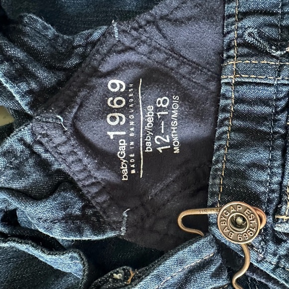 GAP Blue Denim Overalls Classic Bib Style - Picture 5 of 5